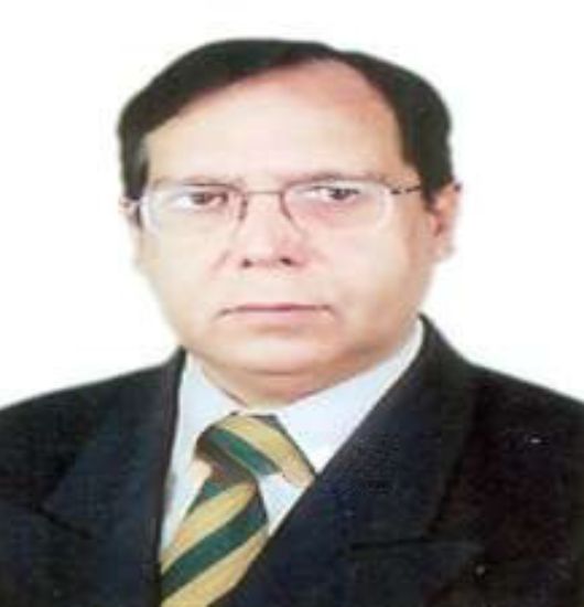 Dr. Muhammad Ishfaq Qamar Eye specialist lahore